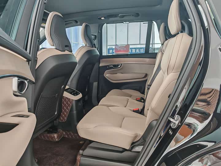 Фото 16 - Volvo XC90 Hybrid