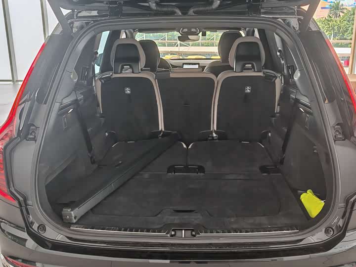 Фото 20 - Volvo XC90 Hybrid