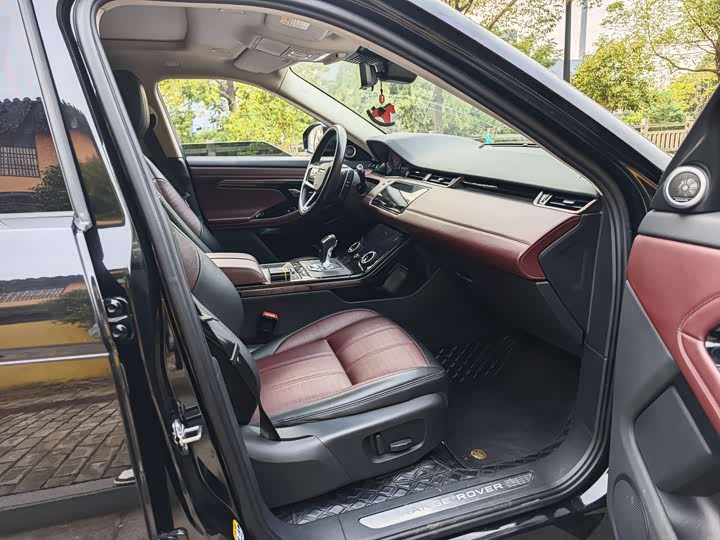 Фото 15 - Land Rover Range Rover Evoque L