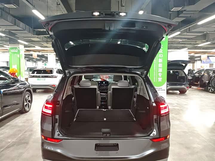 Фото 19 - Volkswagen ID.6 X