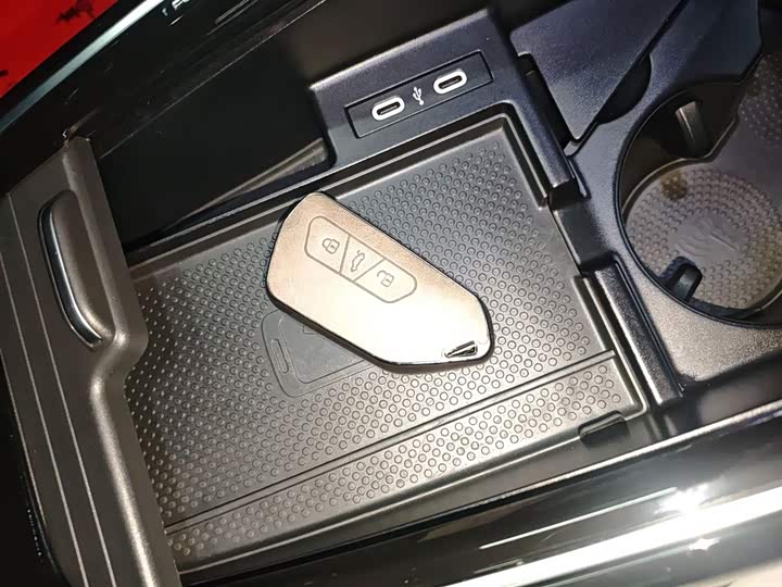 Фото 9 - Volkswagen ID.6 X