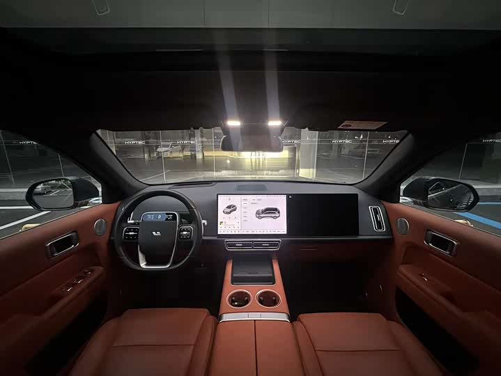 Фото 9 - LiXiang L7