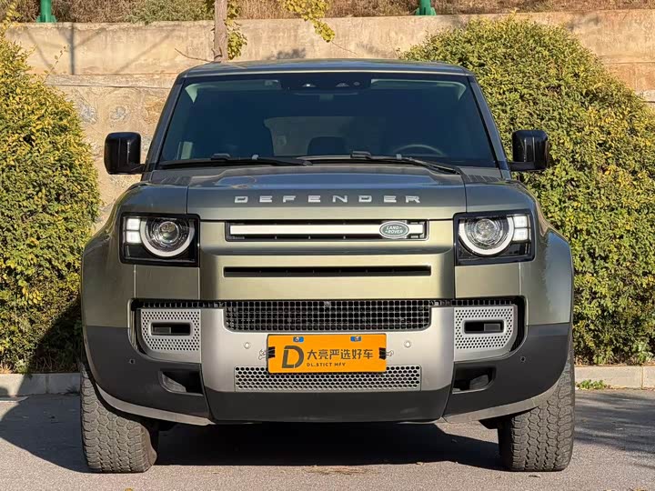 Фото 2 - Land Rover Defender