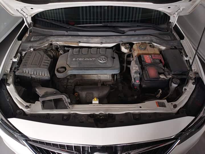 Фото 20 - Buick Excelle GT