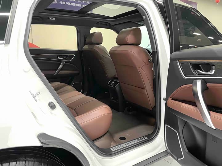 Фото 13 - Honda UR-V