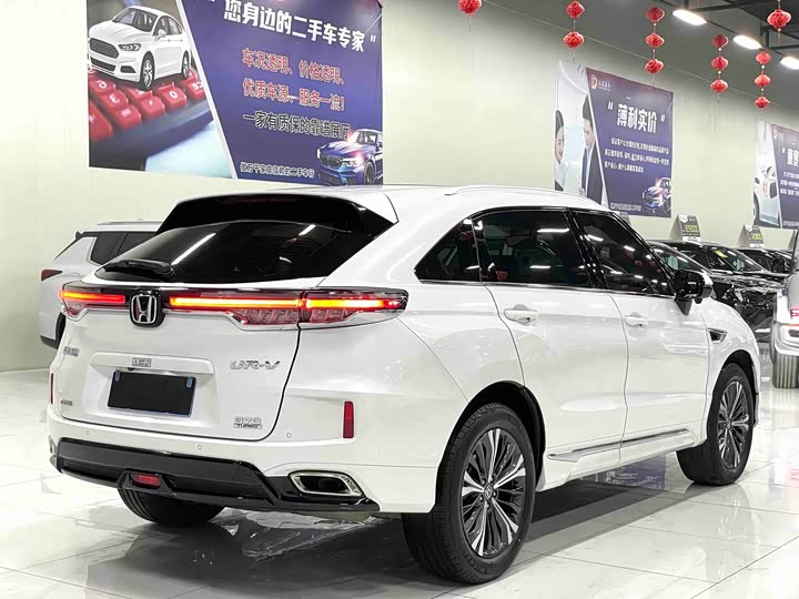 Фото 17 - Honda UR-V