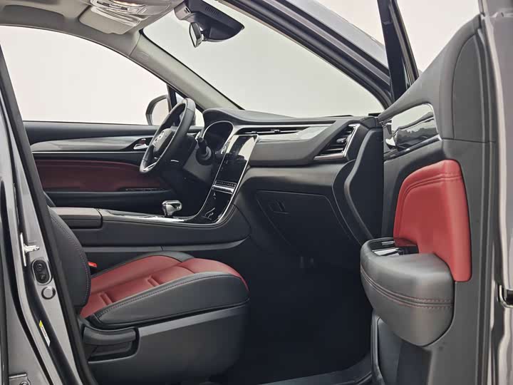 Фото 22 - GAC Trumpchi GS4 Plus