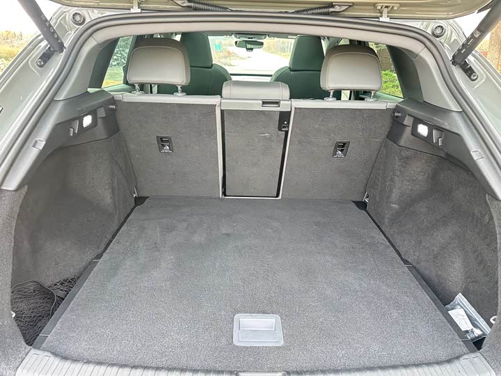 Фото 26 - Audi Q4 e-tron