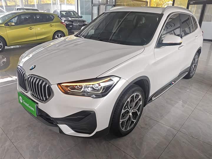 Фото 1 - BMW X1