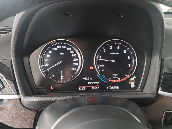 Фото 12 - BMW X1