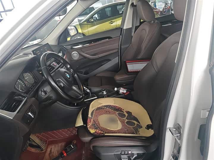 Фото 15 - BMW X1