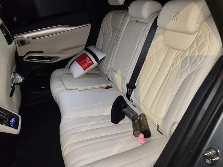 Фото 15 - BYD Song L