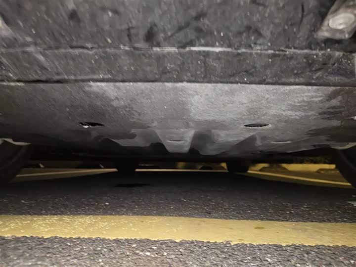 Фото 22 - BYD Song L