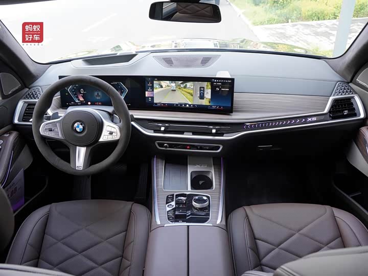 Фото 14 - BMW X5