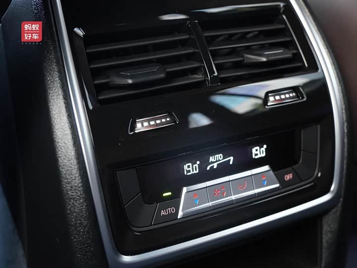 Фото 31 - BMW X5