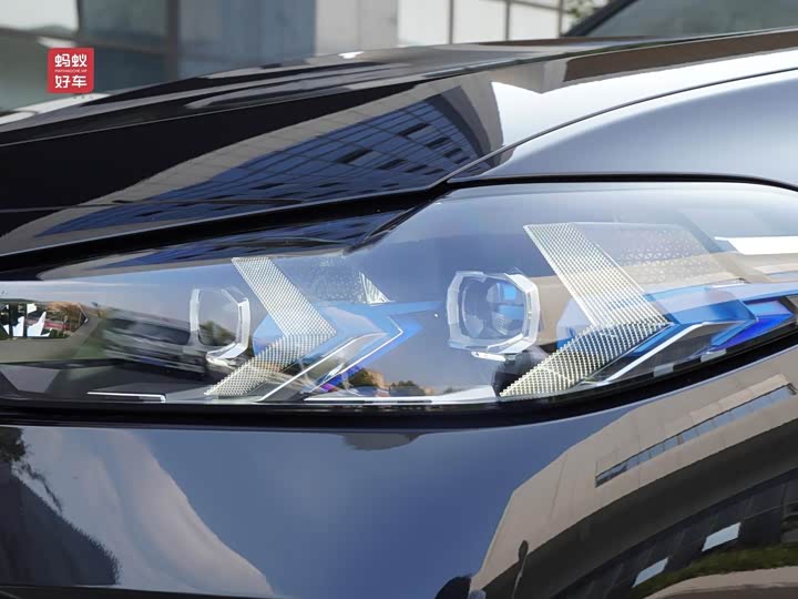 Фото 37 - BMW X5