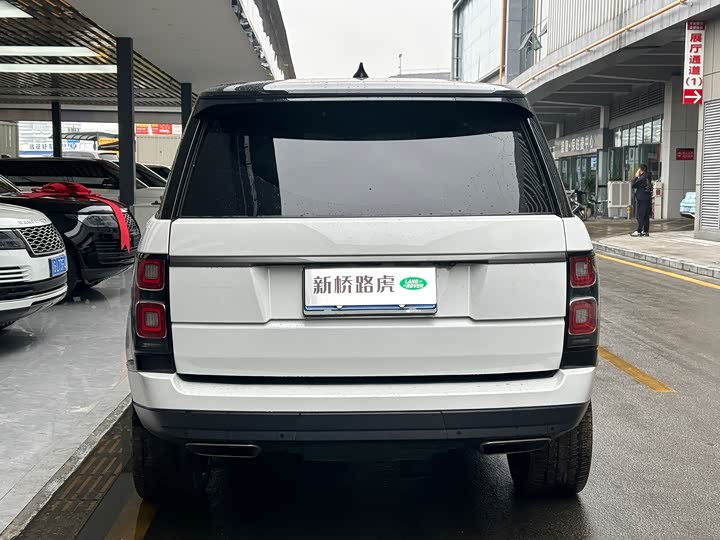 Фото 20 - Land Rover Range Rover