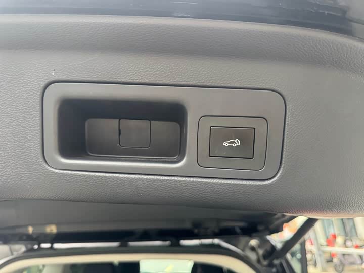 Фото 12 - GAC Trumpchi M8