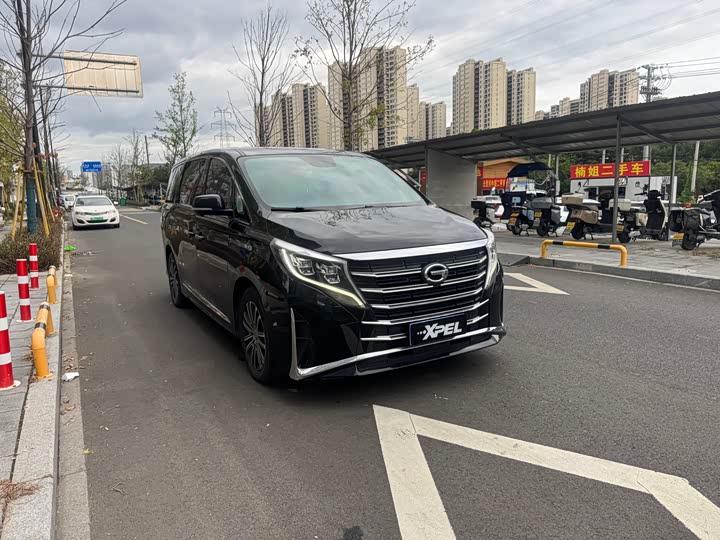 Фото 3 - GAC Trumpchi M8