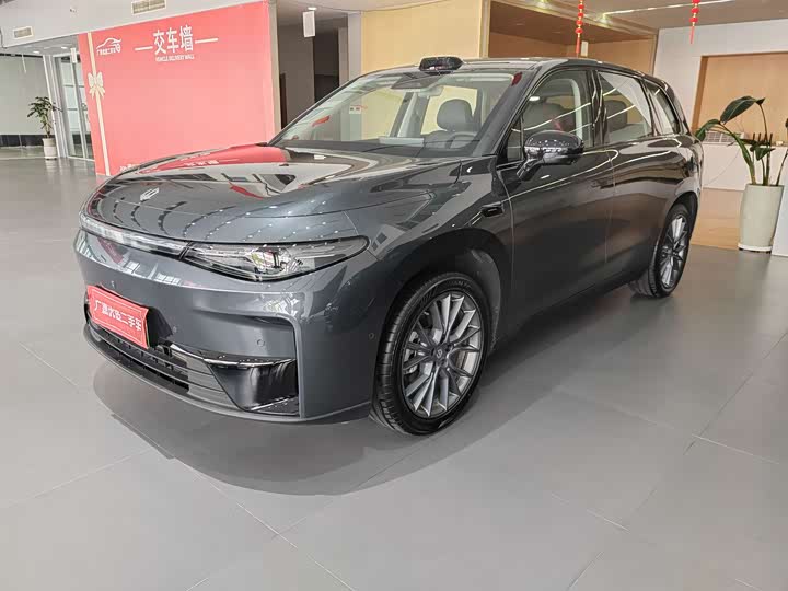 Фото 1 - Leapmotor C10