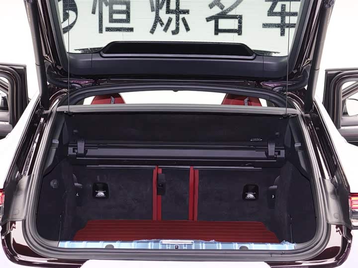 Фото 15 - Porsche Panamera