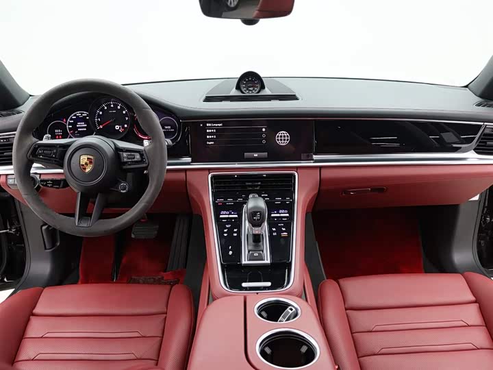 Фото 18 - Porsche Panamera