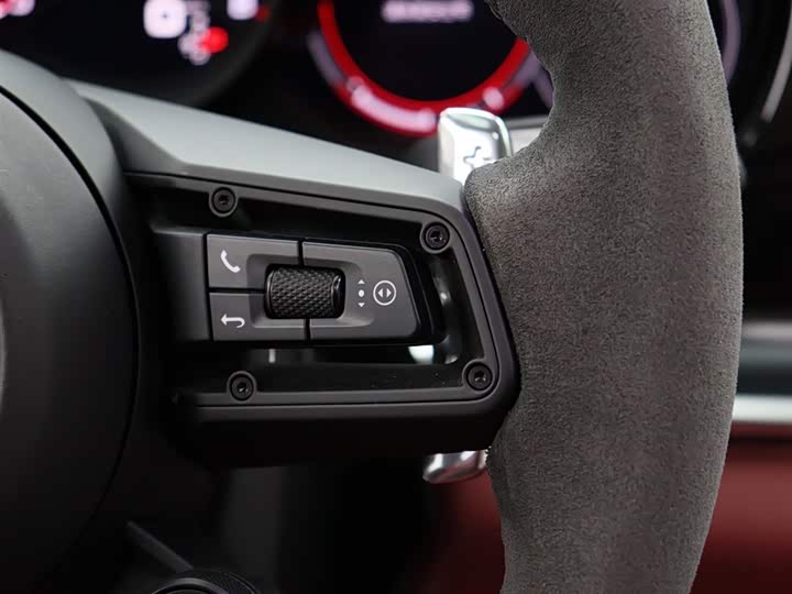 Фото 21 - Porsche Panamera