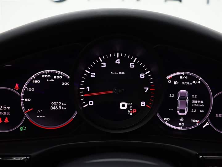 Фото 28 - Porsche Panamera