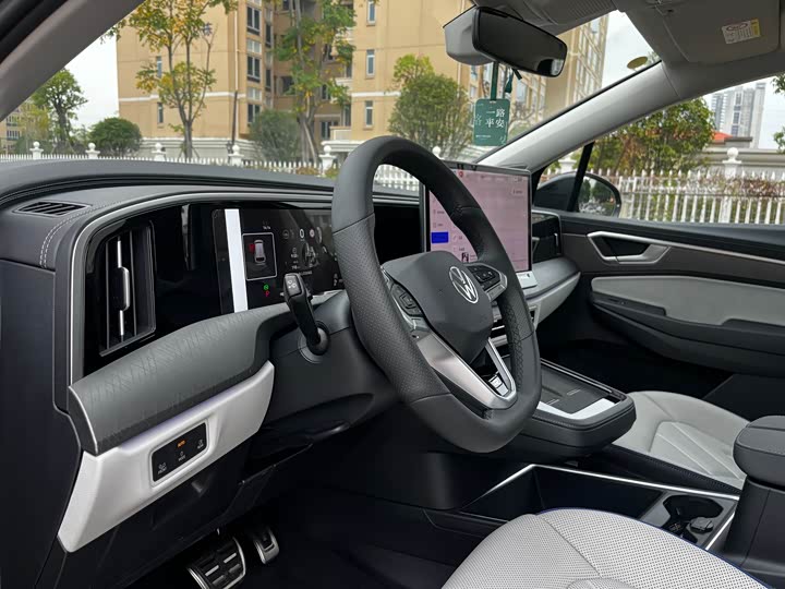 Фото 13 - Volkswagen Talagon