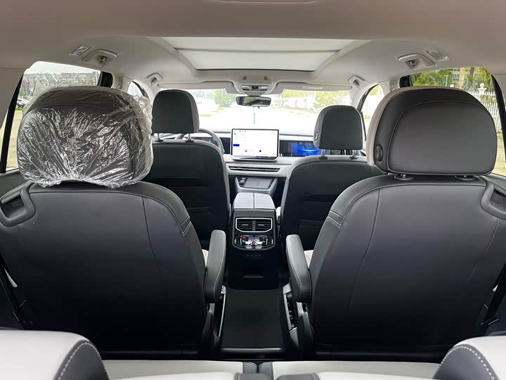 Фото 9 - Volkswagen Talagon