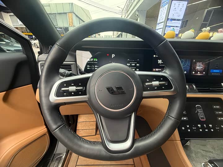 Фото 3 - LiXiang One