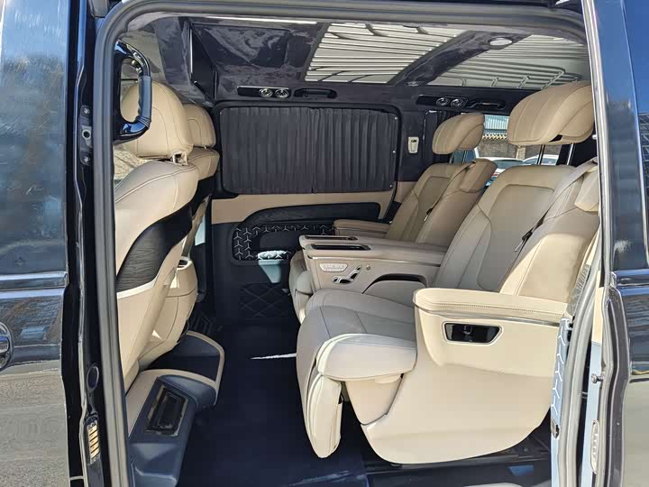 Фото 17 - Mercedes-Benz Vito