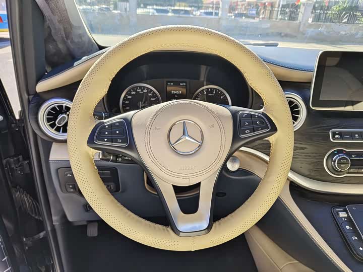 Фото 8 - Mercedes-Benz Vito