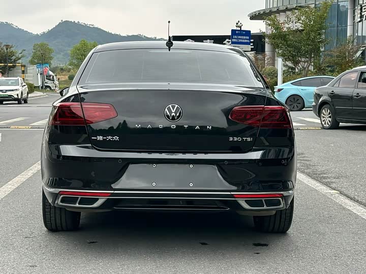 Фото 9 - Volkswagen Magotan