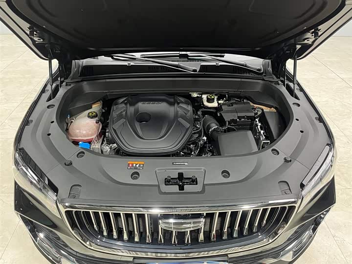 Фото 21 - Geely Monjaro