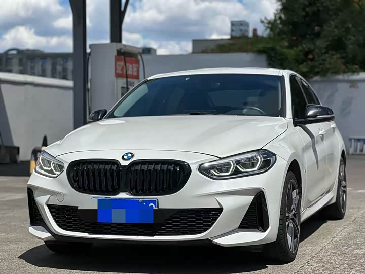 Фото 1 - BMW 1 Series