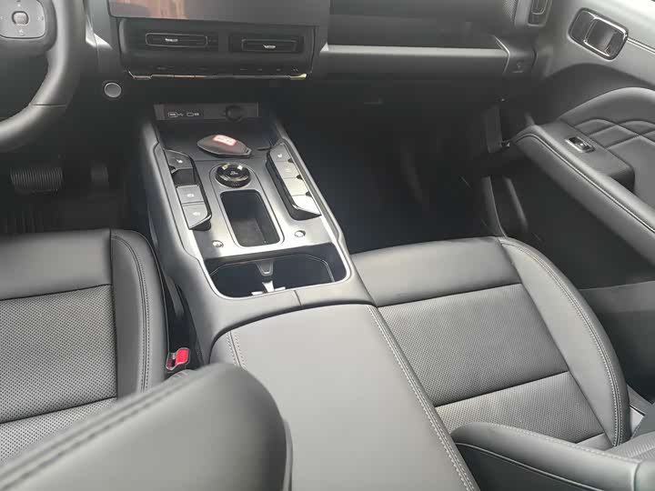 Фото 10 - Haval Raptor