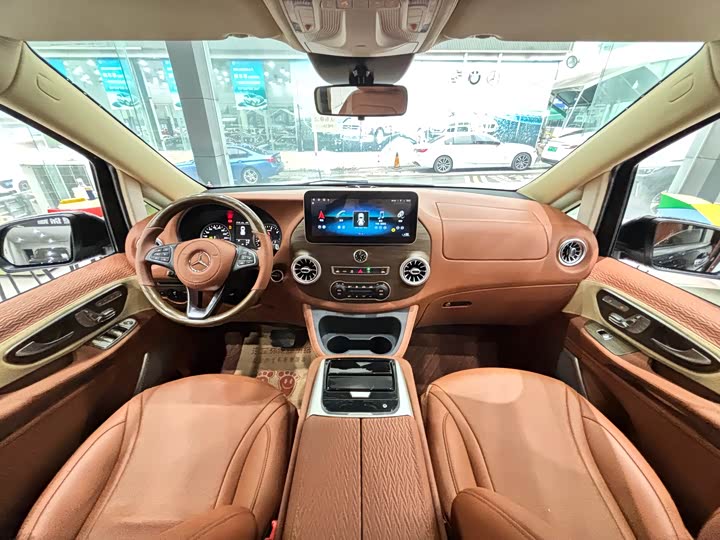 Фото 11 - Mercedes-Benz Vito