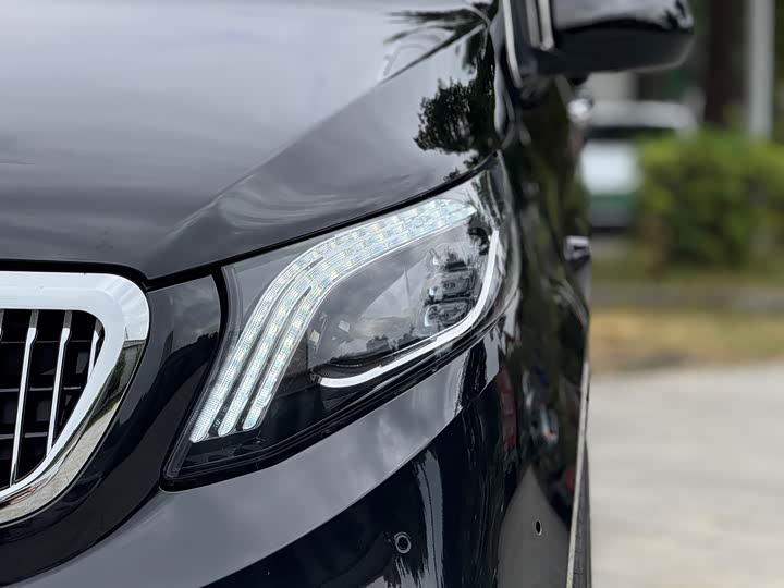 Фото 23 - Mercedes-Benz Vito