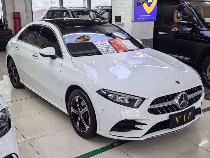 Фото 3 - Mercedes-Benz A-Class