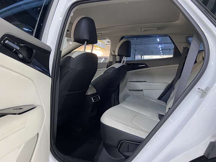 Фото 5 - Kia Sportage