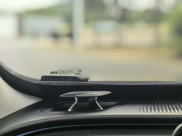 Фото 12 - XPeng P7