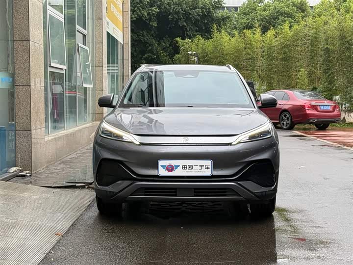 Фото 2 - BYD Yuan Plus