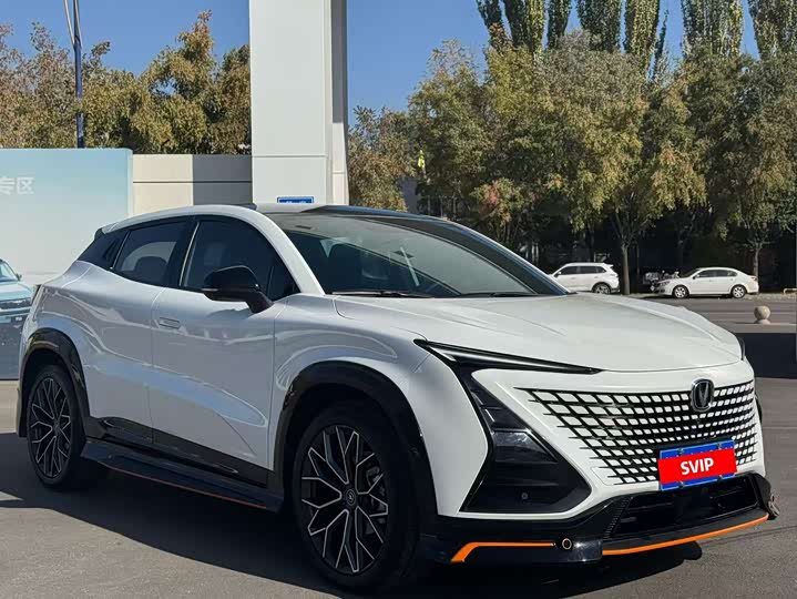 Фото 3 - Changan UNI-T