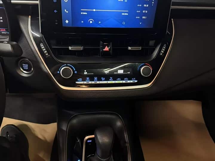 Фото 9 - Toyota Levin