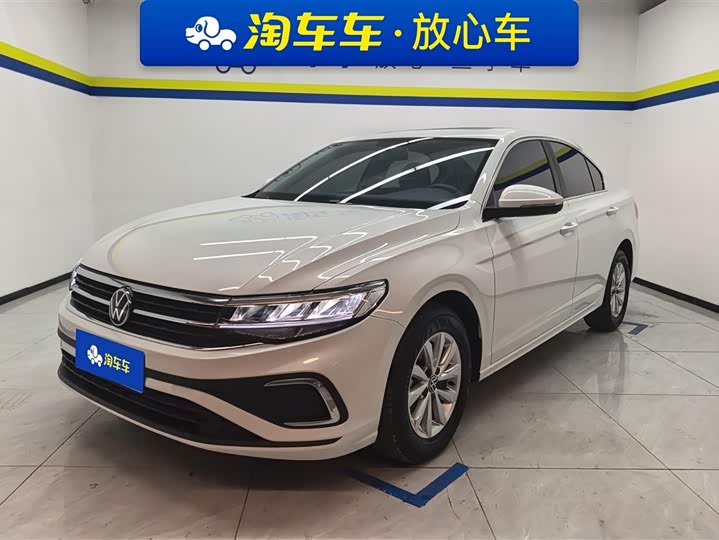 Фото 1 - Volkswagen Bora