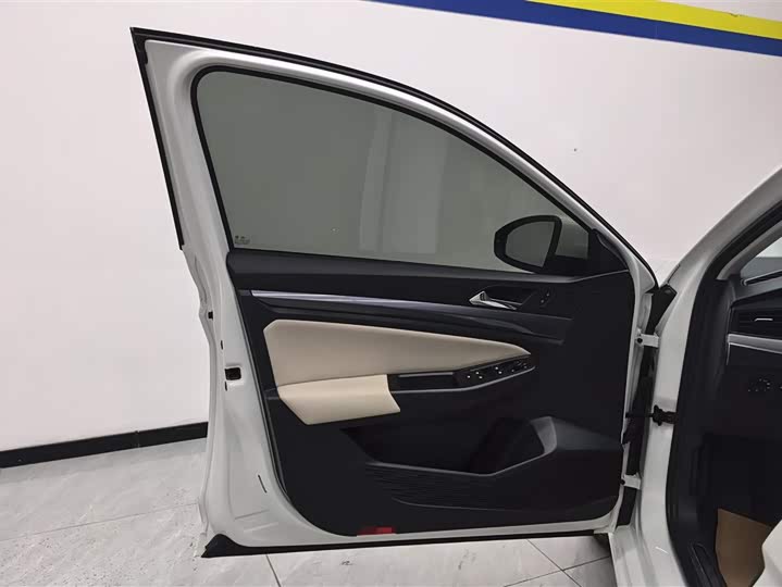 Фото 7 - Volkswagen Bora