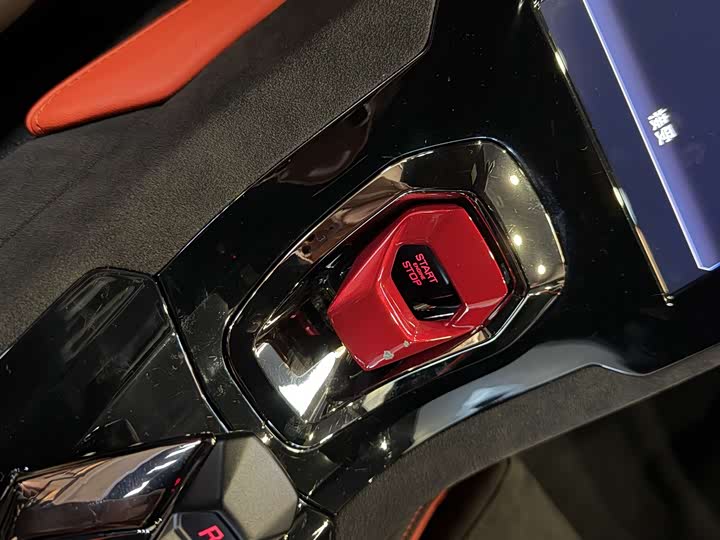 Фото 11 - Lamborghini Huracán