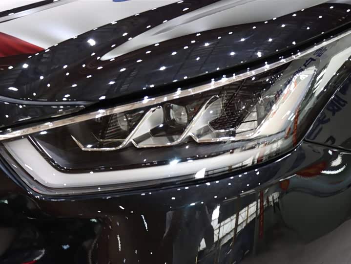 Фото 8 - Toyota Crown Kluger