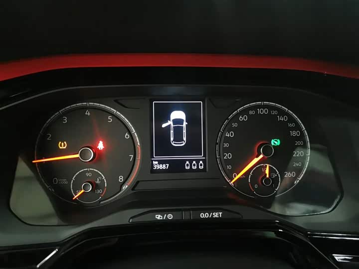 Фото 12 - Volkswagen Polo